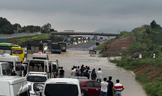 Bo GTVT thong tin nguyen nhan gay ngap cao toc Dau Giay - Phan Thiet