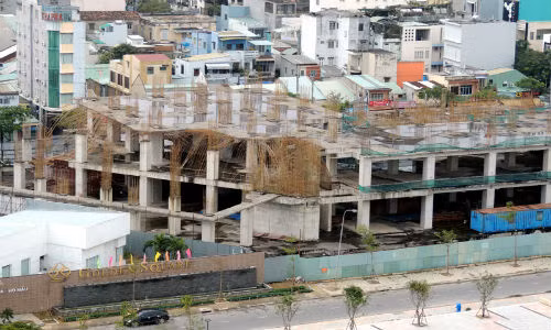 Dai gia moi xuat hien: Cuoc doi van ngan ty o Da Nang-Hinh-2