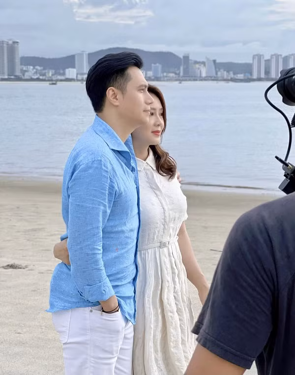 Hinh anh hau truong khong co tren song VTV cua 