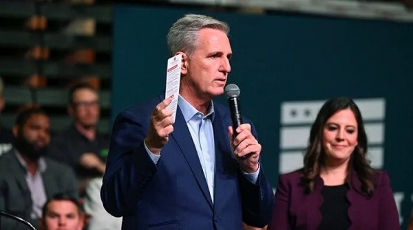 Lãnh đạo đảng Cộng hòa tại Hạ viện tuyên bố giành chiến thắng Lanh dao dang Cong hoa tai Ha vien tuyen bo gianh chien thang