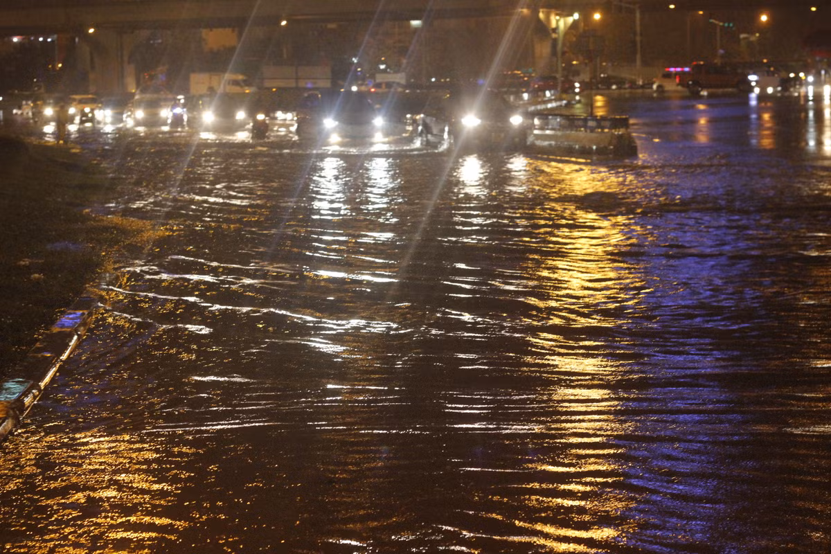 Toan canh Ha Noi ngap ung do anh huong cua bao so 3-Hinh-7