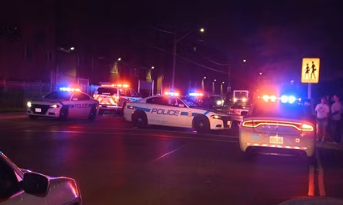 Xa sung o Canada, nhieu nguoi thuong vong