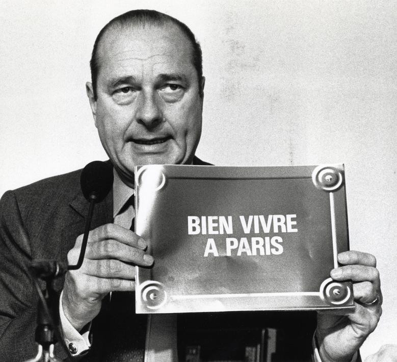 Ngày 26/9, truyền thông Pháp và quốc tế đồng loạt đưa tin cựu Tổng thống Pháp Jacques Chirac qua đời ở tuổi 86. "Cựu Tổng thống Jacques Chirac đã ra đi thanh thản sáng nay (26/9)", con rể của ông Chirac cho biết. (Nguồn ảnh: Reuters)