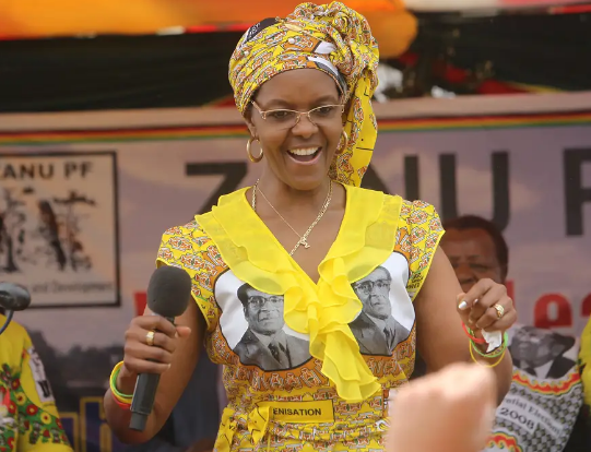 Năm 1970, bà chuyển tới Rhodesia (nay là Zimbabwe) để sống cùng với mẹ ở Chivhu trong khi cha bà vẫn ở lại Nam Phi làm việc. Ảnh: DE.