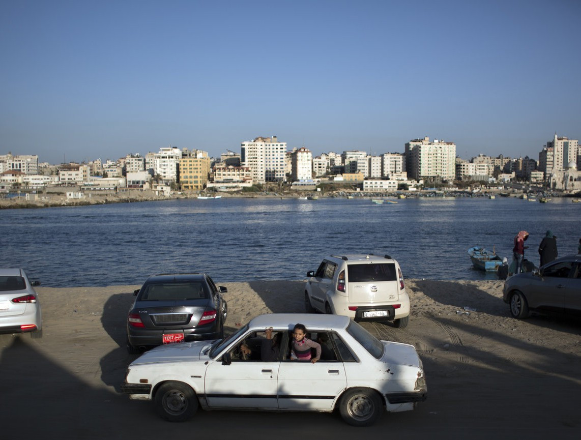 Gaza từng là một ngã tư cổ đại nối Arập với châu Âu nhưng hiện nay, dải hẹp trên Biển Địa Trung Hải này là một trong những thành phố bị cô lập nhất trên Trái đất.