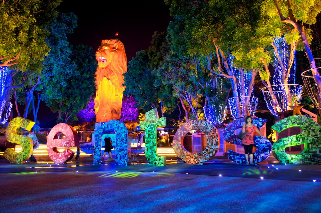 Để khuyến khích người dân Singapore tưởng nhớ đến biểu tượng cao 37m này, One Faber Group hiện đang cung cấp vé tham quan với mức giá chỉ bằng một nửa cho người dân nước này từ ngày 21/9 đến hết ngày 20/10. Ảnh: Flickr.