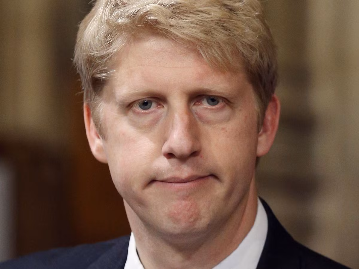 Dieu it biet ve em trai cua Thu tuong Anh vua tu chuc-Hinh-7