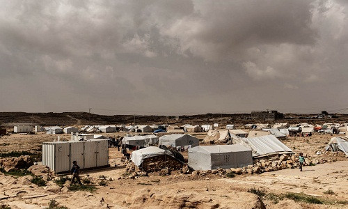 Theo Al Jazeera, Cơ quan tị nạn của Liên Hợp Quốc cho biết, hơn 23 triệu người dân ở Yemen đang cần hỗ trợ nhân đạo. Gần 3,6 triệu người đã phải rời bỏ nhà cửa do các cuộc giao tranh trong nước kể từ tháng 3/2015 và đa số họ đang sống trong các khu trại tạm bợ. (Nguồn ảnh: Al Jazeera)