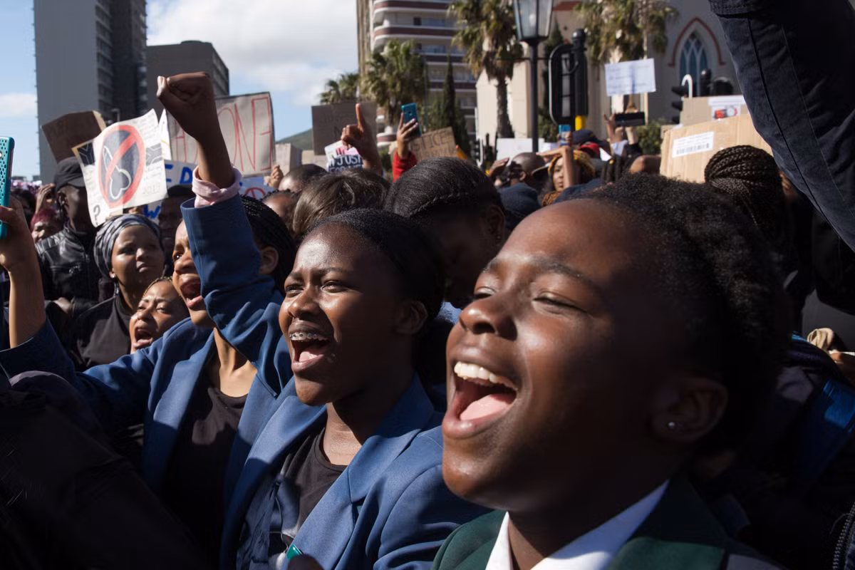 Hai hung cuoc song nguy hiem cua phu nu o Nam Phi-Hinh-3