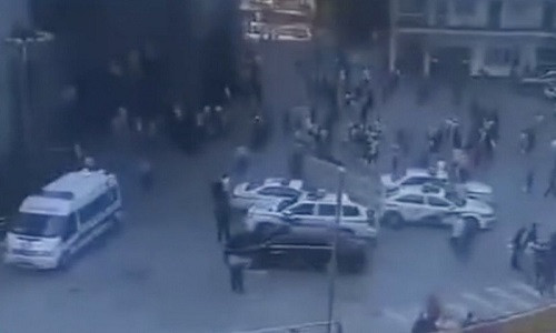 Tan cong o truong hoc Trung Quoc, 8 hoc sinh thiet mang