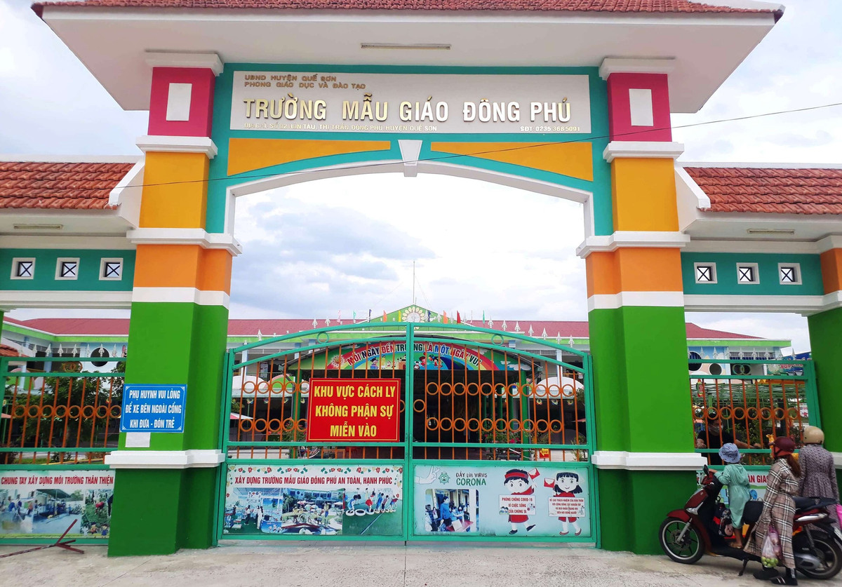  Trốn khỏi khu cách ly để đi... dự tiệc sinh nhật bạn: Dù đang phải cách ly tập trung nhưng N.T.R. (24 tuổi, ở huyện Quế Sơn, Quảng Nam) đã tự ý rời khỏi cơ sở cách ly tập trung để... đi dự tiệc sinh nhật bạn. Ngày 10/8, Công an huyện Quế Sơn xử phạt R. 5 triệu đồng. 