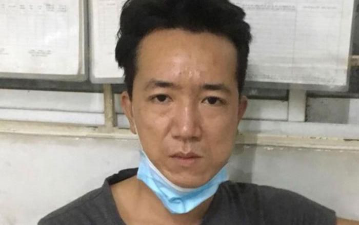  Bắt tạm giam đối tượng đánh đập bé trai 5 tuổi ở Bình Dương: Ngày 10/8, Công an TP. Thuận An cho biết, Lê Hoài Nam (29 tuổi, ngụ TPHCM) đã đánh dã man con của vợ hờ vì lúc trước có mâu thuẫn với cha của bé. Theo đó, Nam bị khởi tố, bắt tạm giam để điều tra về tội 'Hành hạ người khác'.