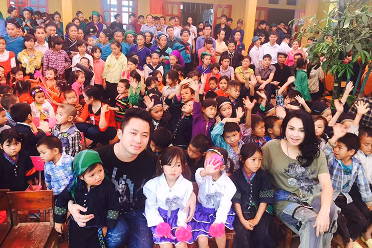 Tung Duong Thanh Lam len vung cao lam tu thien-Hinh-11