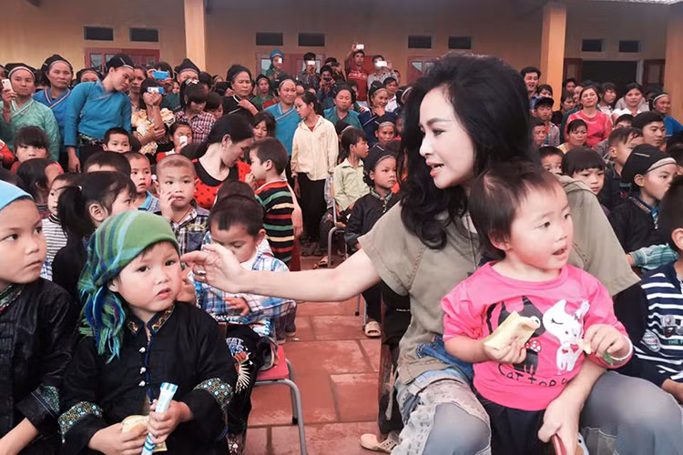 Tung Duong Thanh Lam len vung cao lam tu thien-Hinh-8