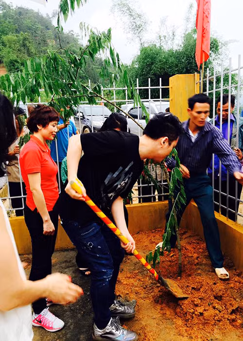 Tung Duong Thanh Lam len vung cao lam tu thien-Hinh-4