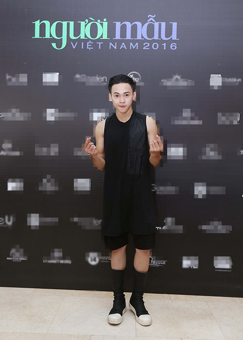 Bùi Nguyên Huy là một thí sinh quen thuộc với Vietnam’s Next Top Model vì đây là lần thứ 4 anh đến với chương trình. 