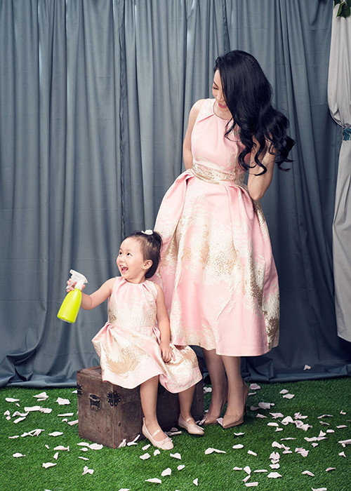 Thiên thần nhỏ của Linh Nga năm nay đã lên 4 tuổi. 