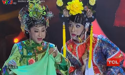 Gia danh hai Hoai Linh, Bach Cong Khanh rinh 100 trieu dong-Hinh-2