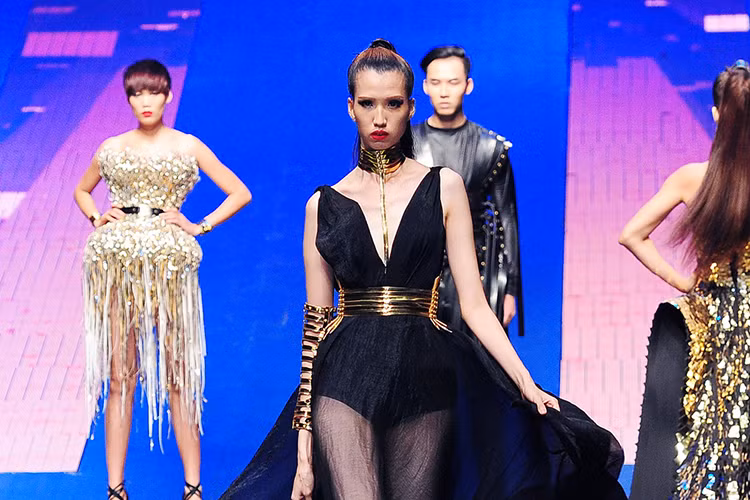 Nhan sac thay doi chong mat cua chan dai 1m90 Hong Xuan-Hinh-6