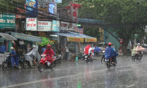 Hom nay Ha Noi tiep tuc co mua to den rat to