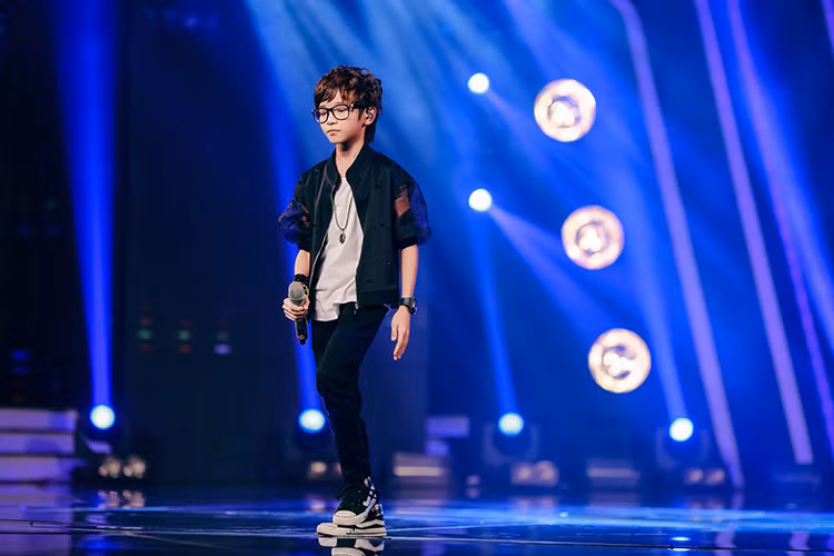 Isaac khuyến khích lần sau Thiên Tùng nên “xài hết khả năng” vì bé vừa hát hay, vừa nhảy giỏi và rất có thể bùng nổ trên sân khấu.