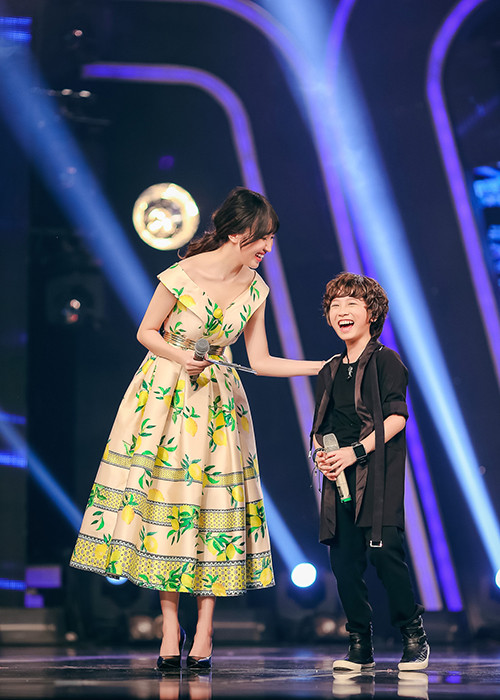 Trước Vietnam Idol Kids 2016, Thảo My từng đảm nhận vai trò MC ở một số cuộc thi ca hát như Học viện Ngôi sao 2015 và Vietnam Idol mùa thứ năm.