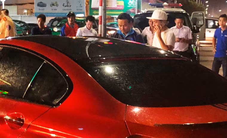 Dieu bat ngo ve nguoi lai “sieu xe” BMW M6 gay tai nan kinh hoang