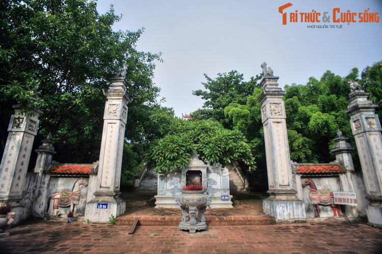 Có thể hiểu, vua nhà Lý đặt tên Nghệ An với hàm ý “cai trị cho yên ổn”, vì khi đó Nghệ An chính là vùng biên cương phía Nam nước Việt. Ảnh: Đền Cuông ở Diễn Châu, Nghệ An.