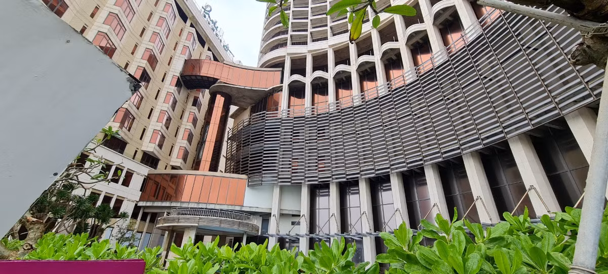 Nhiều hạng mục của khách sạn đã bắt đầu xuống cấp.