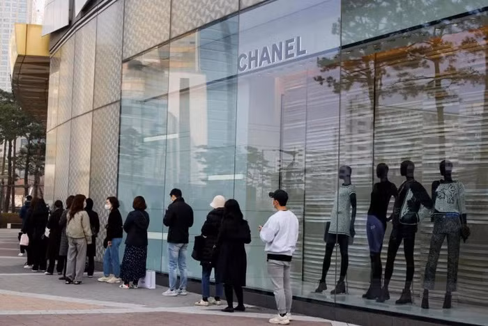 Han Quoc chi tien nhieu nhat the gioi cho cac mat hang xa xi-Hinh-3