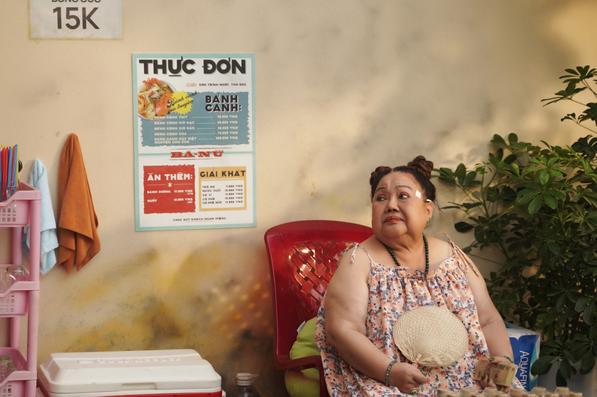 NSND Ngọc Giàu là điểm cộng về diễn xuất trong phim của Trấn Thành.