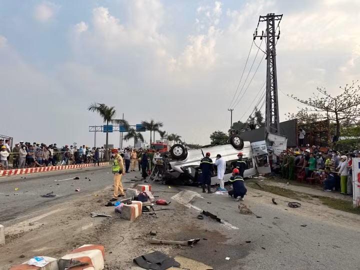 Ngay sau khi tai nạn xảy ra, Công an huyện Núi Thành và Công an tỉnh Quảng Nam đã khẩn trương có mặt phong tỏa hiện trường, tham gia khắc phục hậu quả và điều tra, làm rõ nguyên nhân vụ tai nạn.