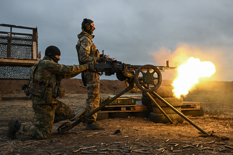 Ở hướng tây nam của Kurakhove, vào ngày 9/11, Quân đội Ukraine đã tiến hành nhiều đợt phản công vào các vị trí của quân Nga giữa làng Yasna Polyana và Shakhtyorske Ảnh: RIA Novosti.