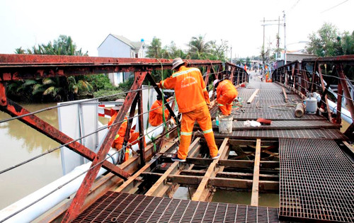 Chinh quyen len tieng vu sa lan dam cau Long Kien-Hinh-3