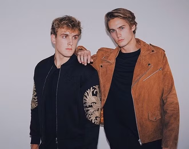 Hai anh chang noi tieng dep trai trong gioi hot teen