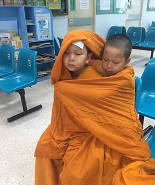 Cam dong hinh anh tieu hoa thuong cham ban bi om-Hinh-2