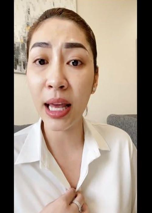 Thu Thảo bức xúc cho rằng cô bị ném đá vô cớ. Trong livestream, nàng hậu chia sẻ: “Câu chuyện của chị hai Thảo với Thùy Tiên, Thảo không biết đến và Thảo cũng không can thiệp, nên mọi người phải sáng suốt với những gì mình làm, ai cũng có quan điểm riêng của mình”. Ảnh chụp màn hình