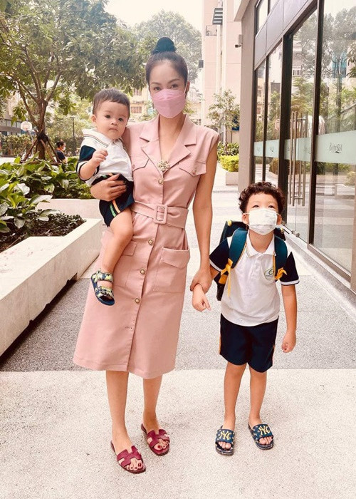 Đến nay, nữ diễn viên vẫn giữ kín danh tính bố của bé Liam.