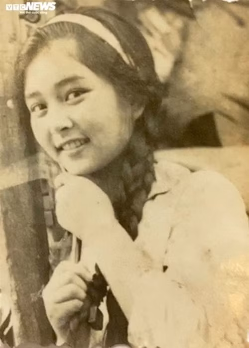 Nữ diễn viên phim "Biệt động Sài Gòn" luôn dịu dàng, nữ tính. Ảnh: VTC News