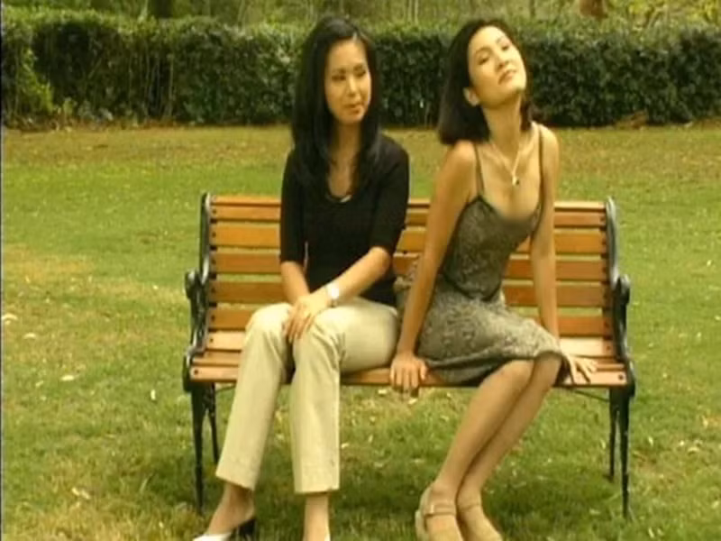 Nữ diễn viên quyến rũ không kém cạnh ai. Ảnh: Tiền Phong