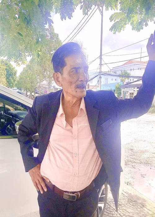 Do Thương Tín rất muốn làm đạo diễn phim, Tô Hiếu dự định giúp nam diễn viên thực hiện một bộ phim sitcom. Nếu dự án được đón nhận, Tô Hiếu sẽ làm tiếp, còn không thì dừng. Ảnh: VTC