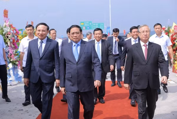 Thu tuong Chinh phu Pham Minh Chinh du le khanh thanh cao toc Van Don – Mong Cai