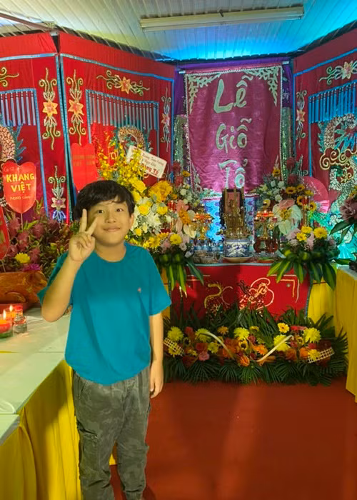 Diễn viên nhí Trường Phú được gia đình ủng hộ hoạt động nghệ thuật ngay từ nhỏ. Ảnh: FBNV