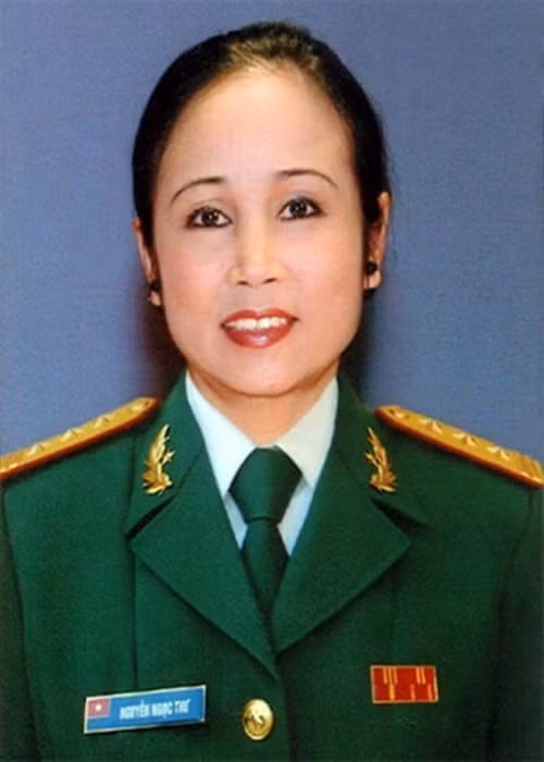 Nghệ sĩ Ngọc Thư từng chia sẻ, nghệ sĩ Minh Tuấn rất hiểu và thông cảm với vợ nên chị luôn có điểm tựa về tinh thần để vững vàng trong công việc. Ảnh: Quân đội nhân dân