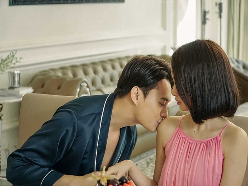 Nam diễn viên phim “Sống chung với mẹ chồng” tham gia một số dự án phim điện ảnh sau khi Nam tiến như “Thiên thần hộ mệnh”, “Gái già lắm chiêu V: Những cuộc đời vương giả”. Ảnh: Thế giới điện ảnh