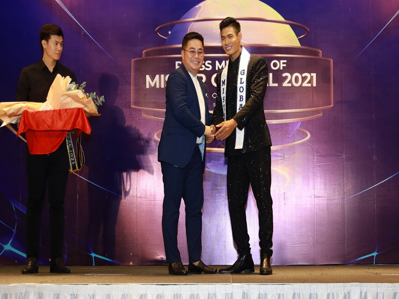 Danh Chiếu Linh đoạt Á vương 1 của cuộc Mister Global 2021 hồi tháng 3/2022. Ảnh: Dân Việt