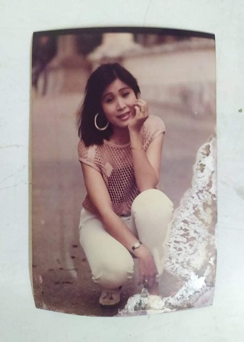 Hồng Vân có vóc dáng thon gọn ngày trẻ. Nữ nghệ sĩ cho biết, thanh xuân của cô là cô gái cao 1m65, nặng 49kg. Ảnh: FBNV