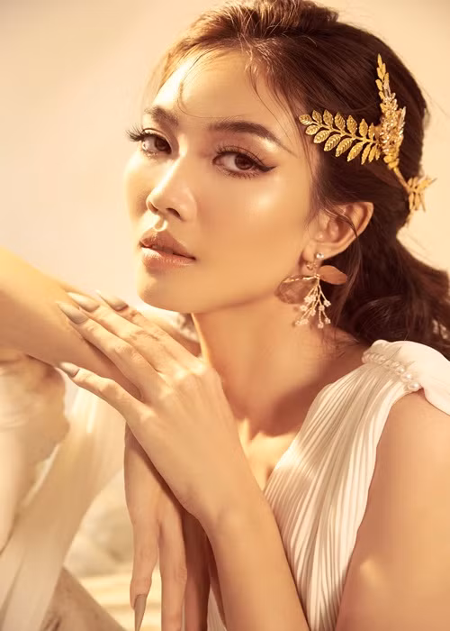 Diễm Trinh lọt top 71 Hoa hậu Hoàn vũ Việt Nam 2022, top 10 Hoa hậu Du lịch Việt Nam Toàn cầu 2021. Ảnh: FBNV