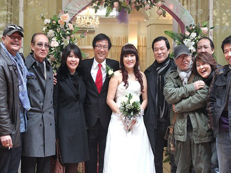 Ngoài đời, Trọng Trinh đang sống cùng người vợ thứ hai tên Lan Phương. Hai người kết hôn vào năm 2011 khi nam diễn viên đã bước sang tuổi 54. Ảnh: Dân Việt