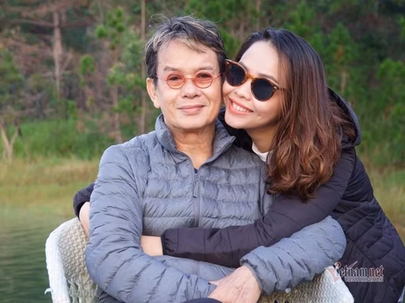  Nhạc sĩ Đức Huy - Huỳnh Thư là một trong những cặp vợ chồng chênh lệch tuổi tác nhất của Vbiz. Ảnh: Vietnamnet